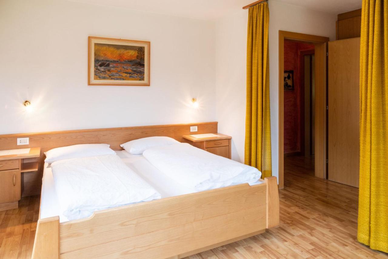 Garni Juri Bed and Breakfast La Villa  Εξωτερικό φωτογραφία