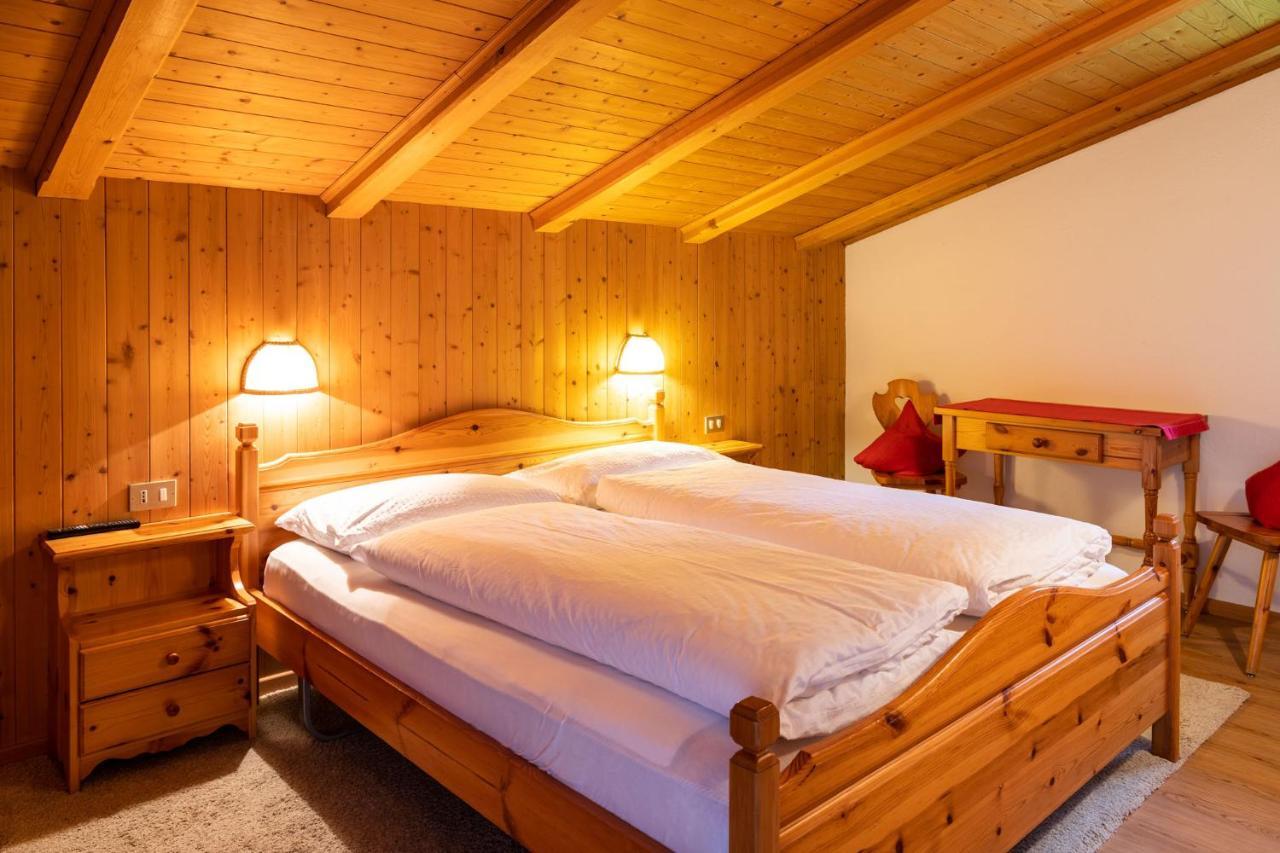 Garni Juri Bed and Breakfast La Villa  Εξωτερικό φωτογραφία